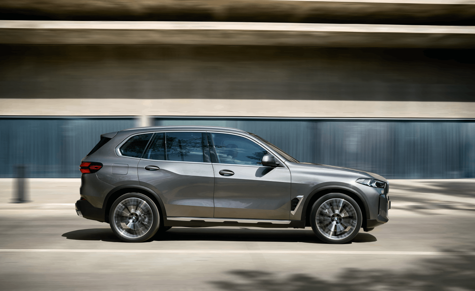 Summerfest - Đặc quyền sở hữu bộ đôi BMW X3 & BMW X5 với ưu đãi lên đến 188 triệu đồng