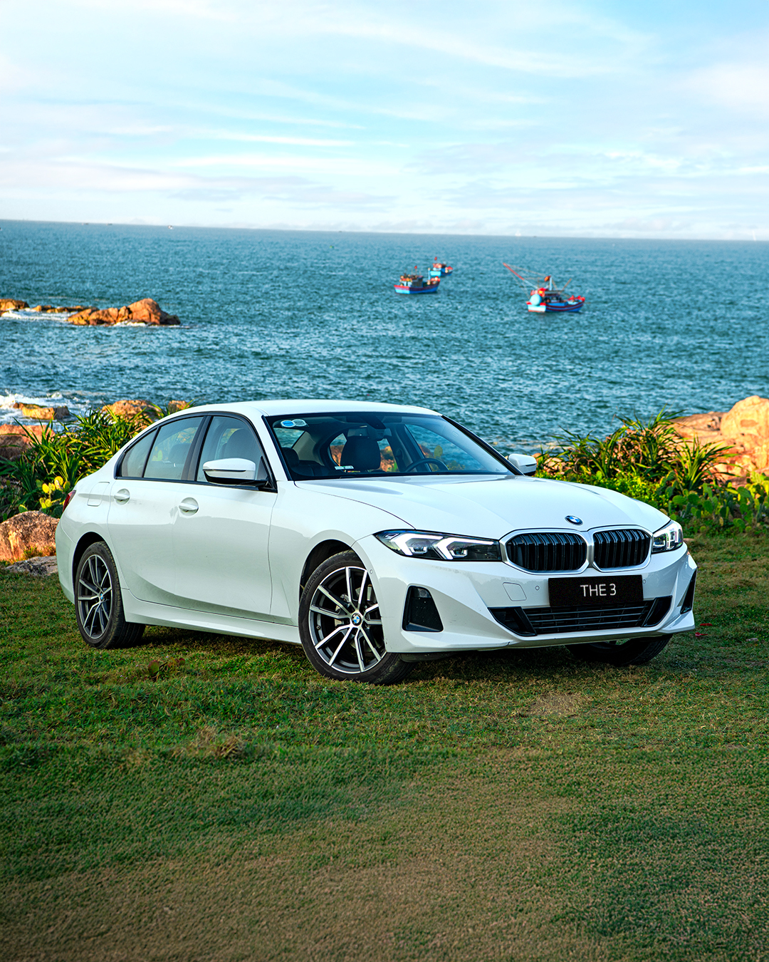 Summerfest - Cơ hội sở hữu BMW 3 Series với ưu đãi lên đến 93 triệu đồng cùng đặc quyền lãi suất 0% trong 6 tháng đầu