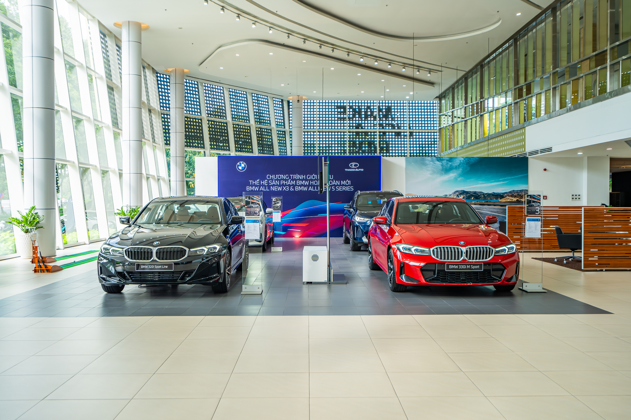 3 Series | DRIVE YOUR PASSION: BMW 330i M Sport LCI – Khởi Lên Đam Mê Từ Sự Tái Sinh Thiết Kế Mới